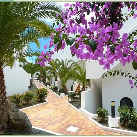 Chromotheraphy Cerca Del Mar *